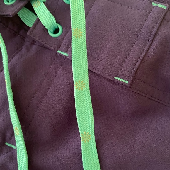 Athleta size 2 shorts! Good condition. - Picture 3 of 6